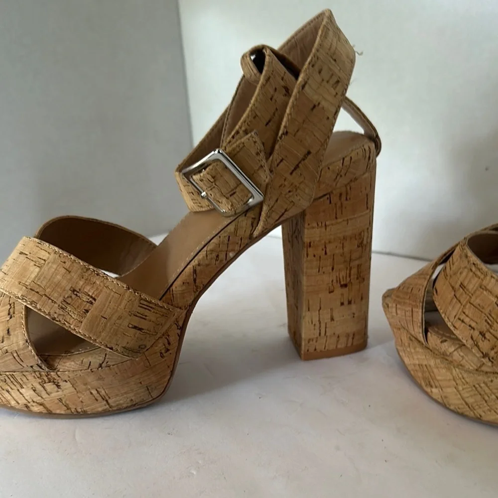 Torrid Women's Cork Platform Sandals - Size 7W - Wide Fit - Crisscross Straps